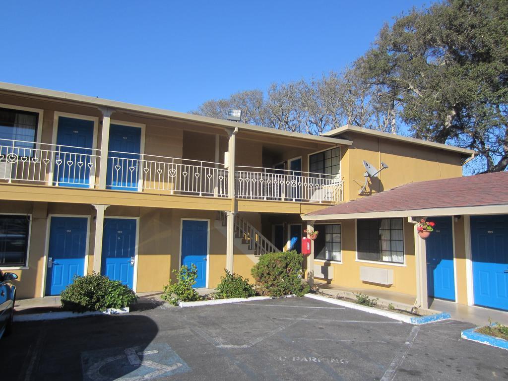 Rodeway Inn Monterey Near Fairgrounds Exterior foto