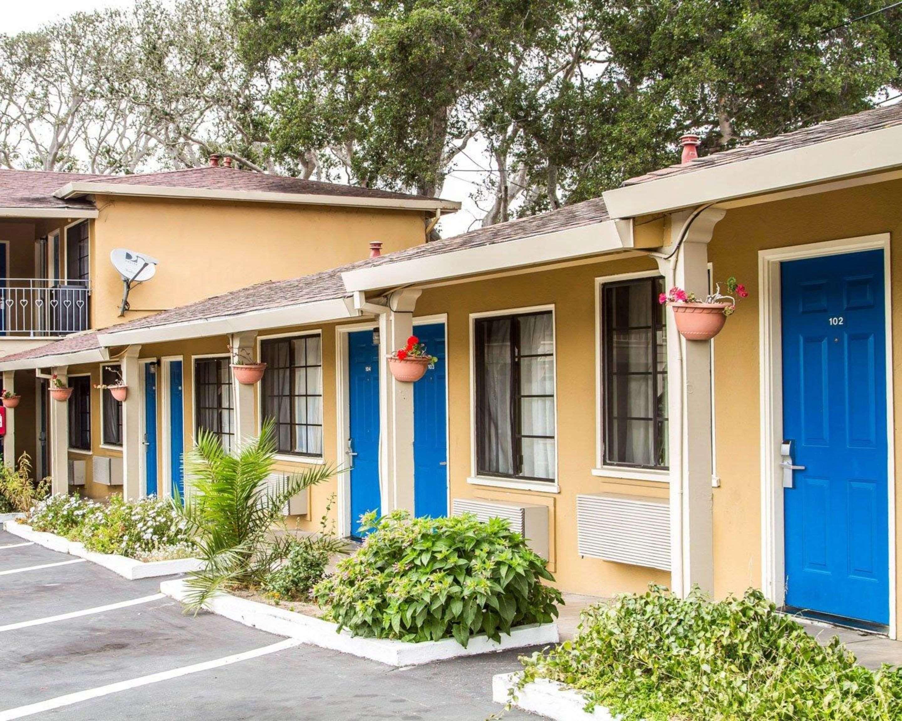 Rodeway Inn Monterey Near Fairgrounds Exterior foto