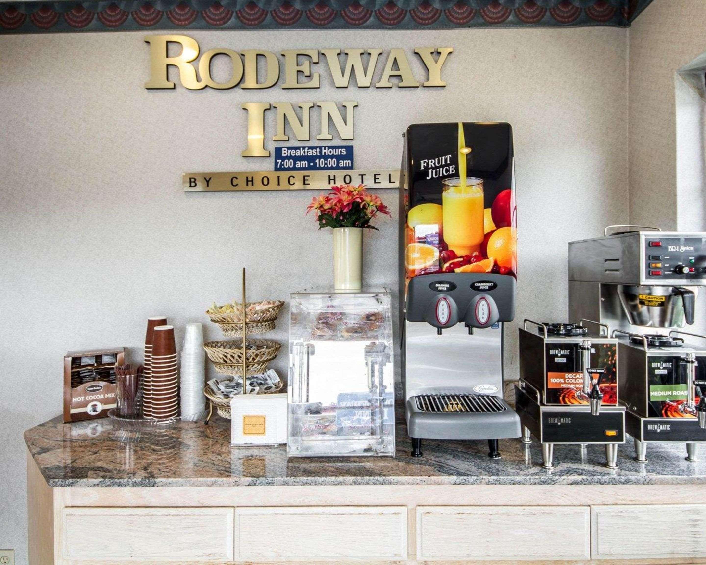 Rodeway Inn Monterey Near Fairgrounds Exterior foto